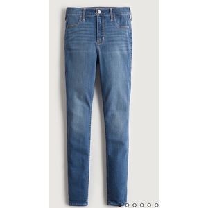 Hollister skinny jeans